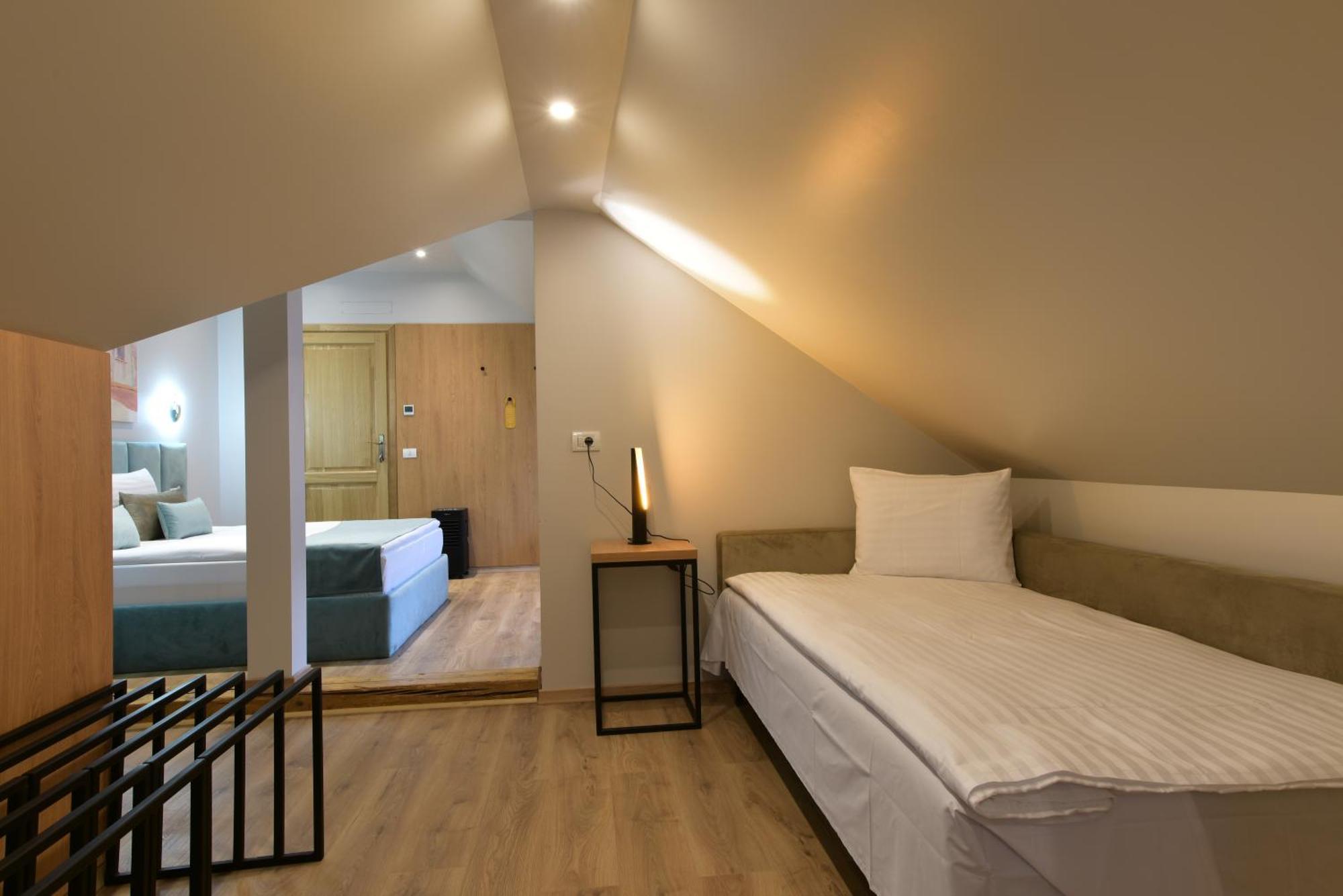 Prinz Gregor Hotel บราชอฟ ภายนอก รูปภาพ